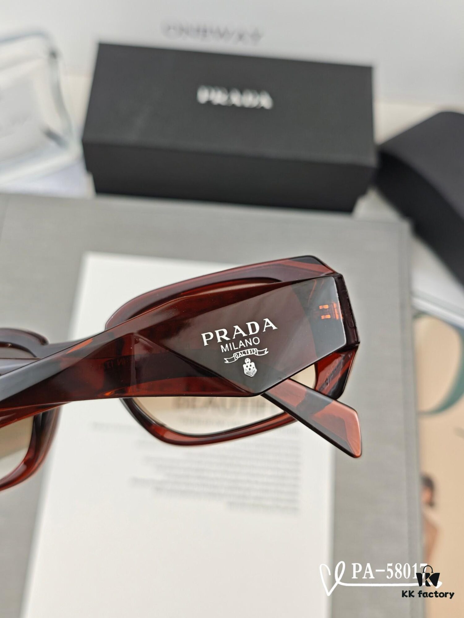 PRADA - New Model Sunglasses with Polaroid Resin Lenses, Lightweight TR Frame for Comfortable Wear