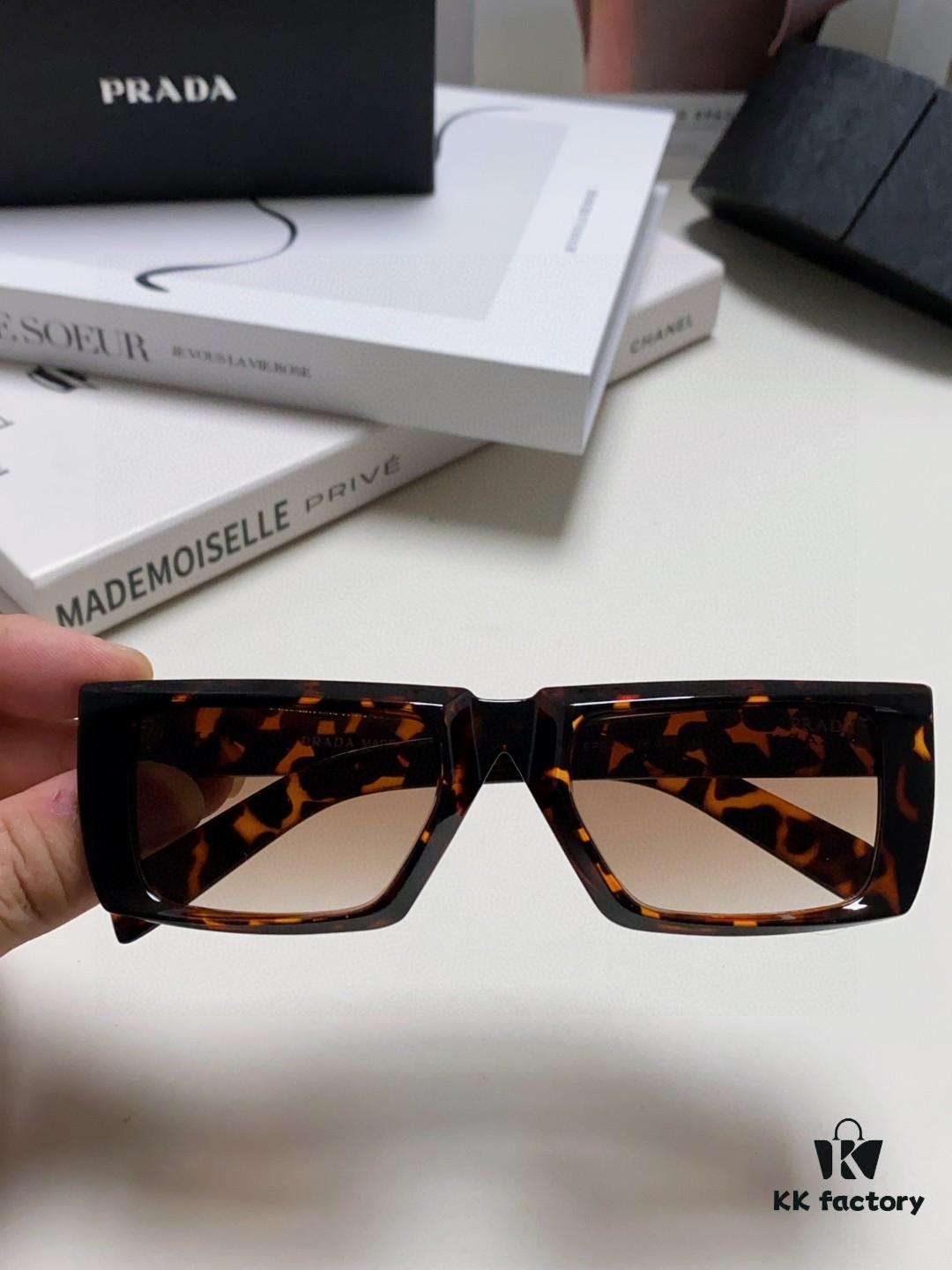 6931fa1d3a89a121ed54b19a PRADA 2025 Summer New 3D Square Frame Sunglasses Unisex, Runway Style Hiking Square SPR24Y Sunglasses, Same as Lu Keran's