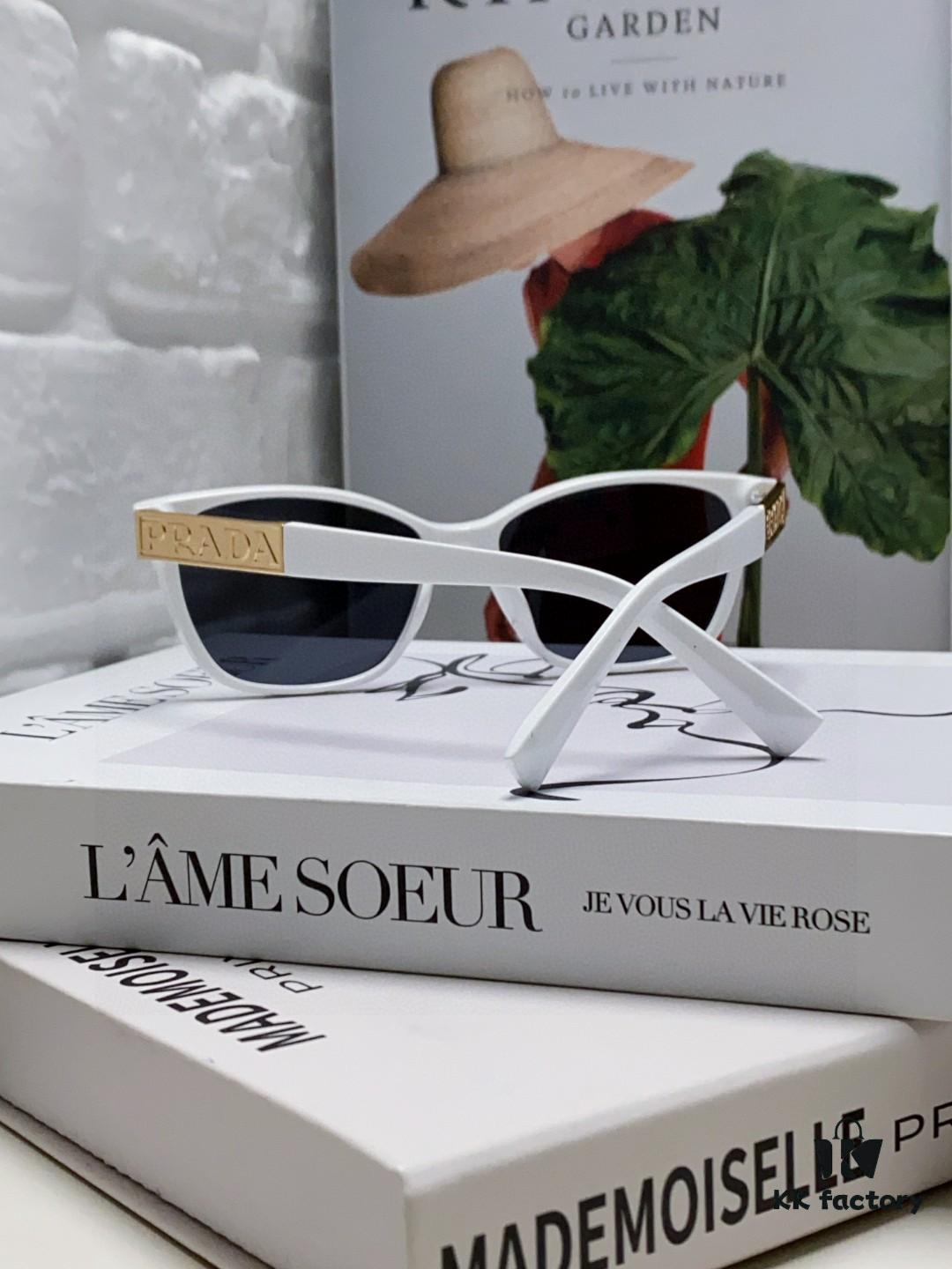 6931fa263a89a121ed54b21f Prada 2025 New Arrival Men's Retro Fashion Oversized Sunglasses Unisex UV Protection Driving Glasses