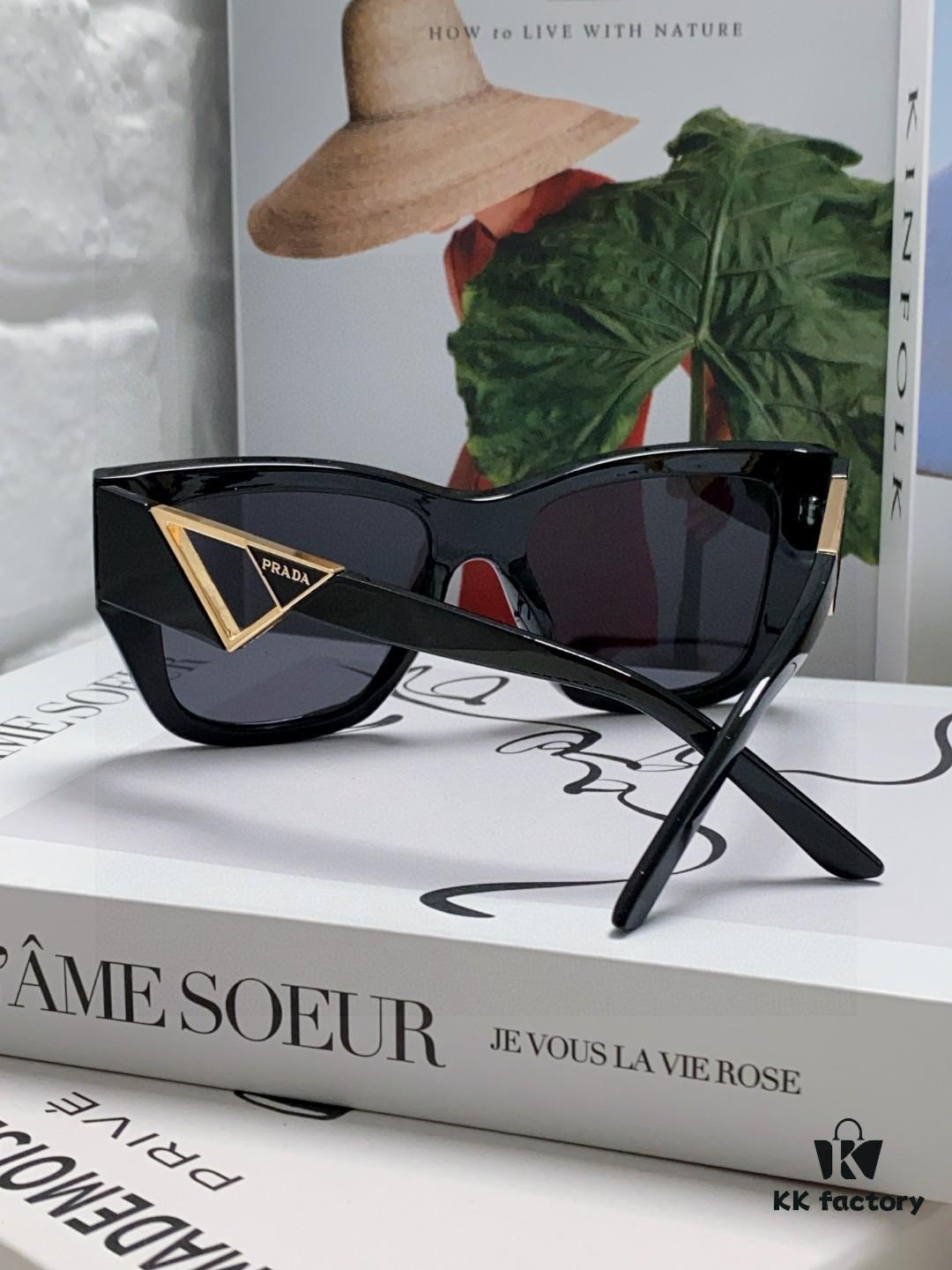 6931fa273a89a121ed54b22a Prada 2025 European and American High-End Women's Square Frame Slimming Versatile Sunglasses, Influencer Street Style Sun Protection Glasses