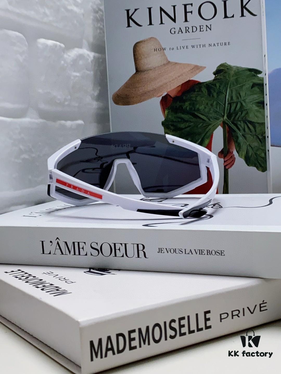 6931fa2e3a89a121ed54b28e PRADA Unisex Oversized Lightweight UV-Protective Sunglasses with One-Piece Frame, Stylish Eyewear for Skiing, Cycling, and Outdoor Activities
