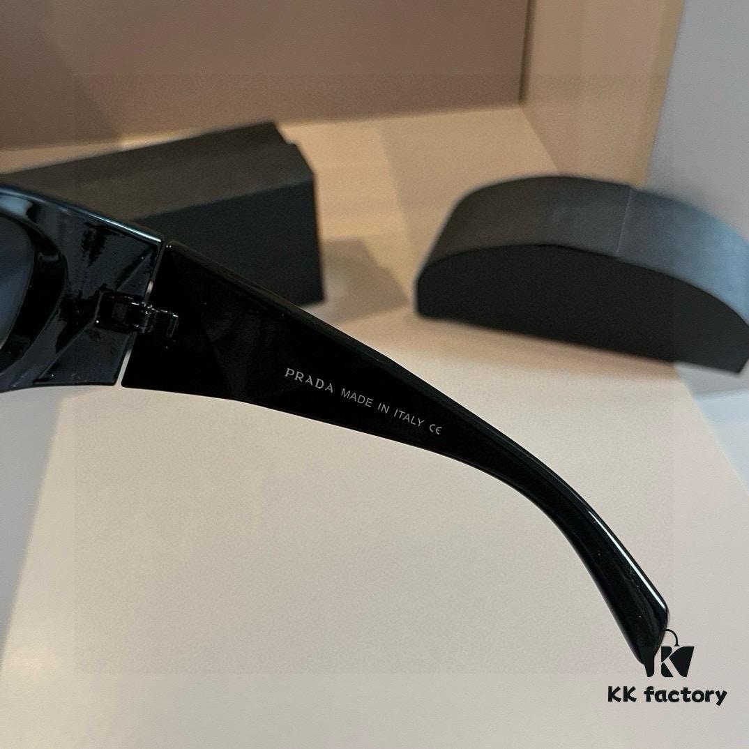 Prada PRADA Classic Sunglasses 🕶️ Adorable at First Sight