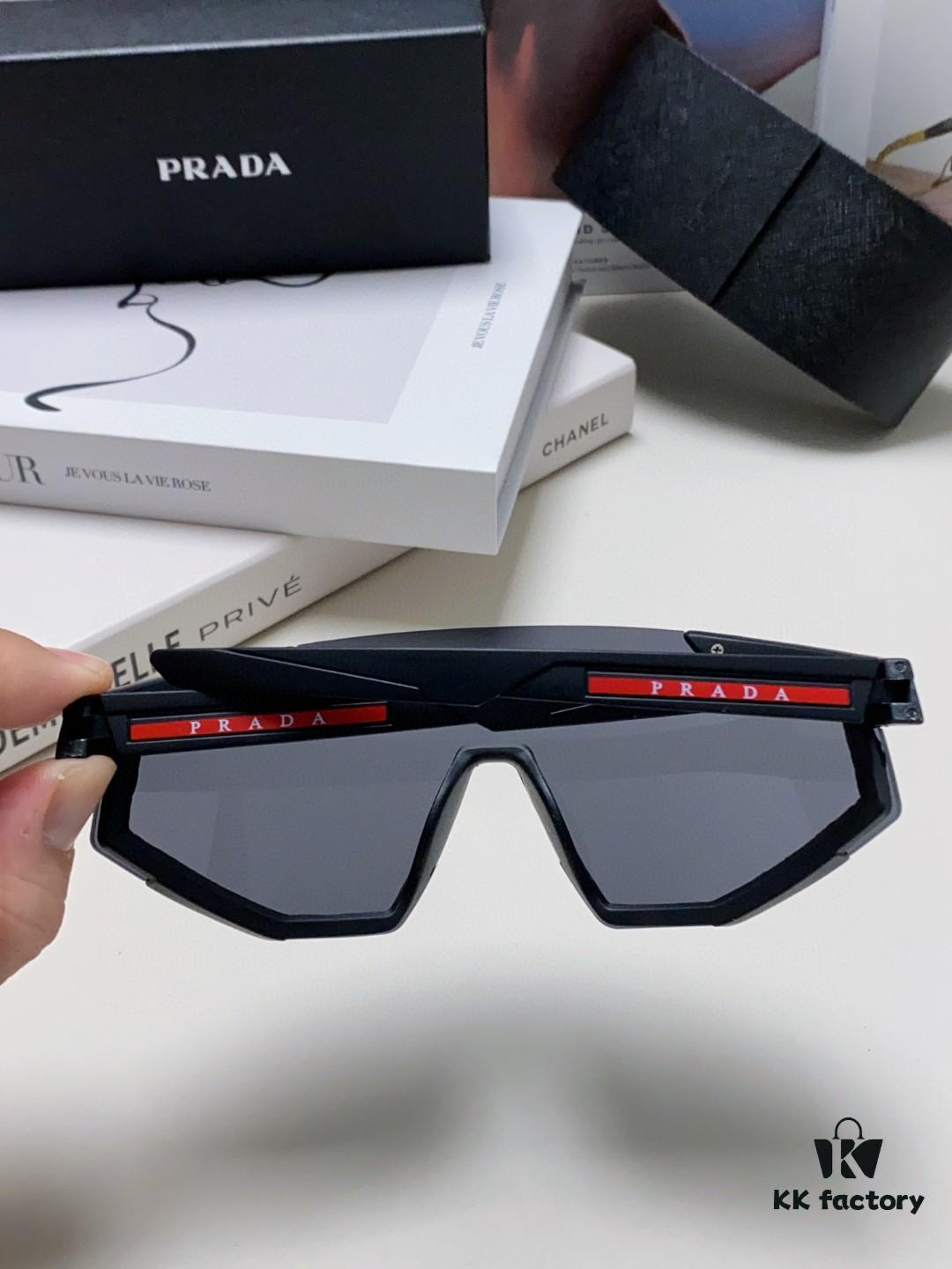 6931fa4e3a89a121ed54b3d2 PRADA Unisex Oversized Lightweight UV-Protective Sunglasses with Integrated Design for Skiing, Cycling, and Outdoor Activities