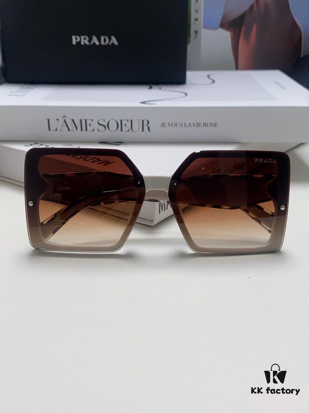 Prada 2024 New Fashion Simple Gradient Sunglasses for Round Face, Stylish Square Korean UV-Protective Retro Ins Sunglasses