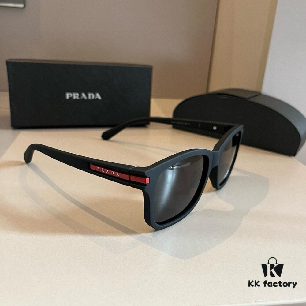 6931fa703a89a121ed54b59e Prada Unisex Trendy Oversized Sunglasses for Street Style, Lightweight Design with Comfortable Nose Fit