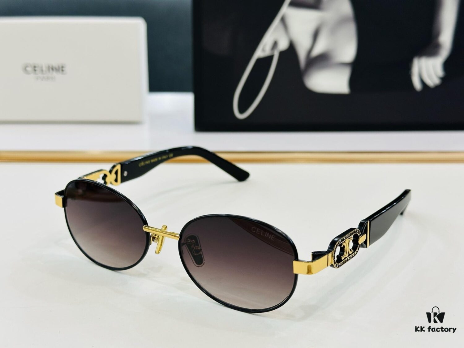6931fa713a89a121ed54b5b1 CELINE CL40253 Size: 53×18-145, Consistently Popular Unisex Style with Excellent Shine and Premium Texture, Superior Craftsmanship, Sunglasses