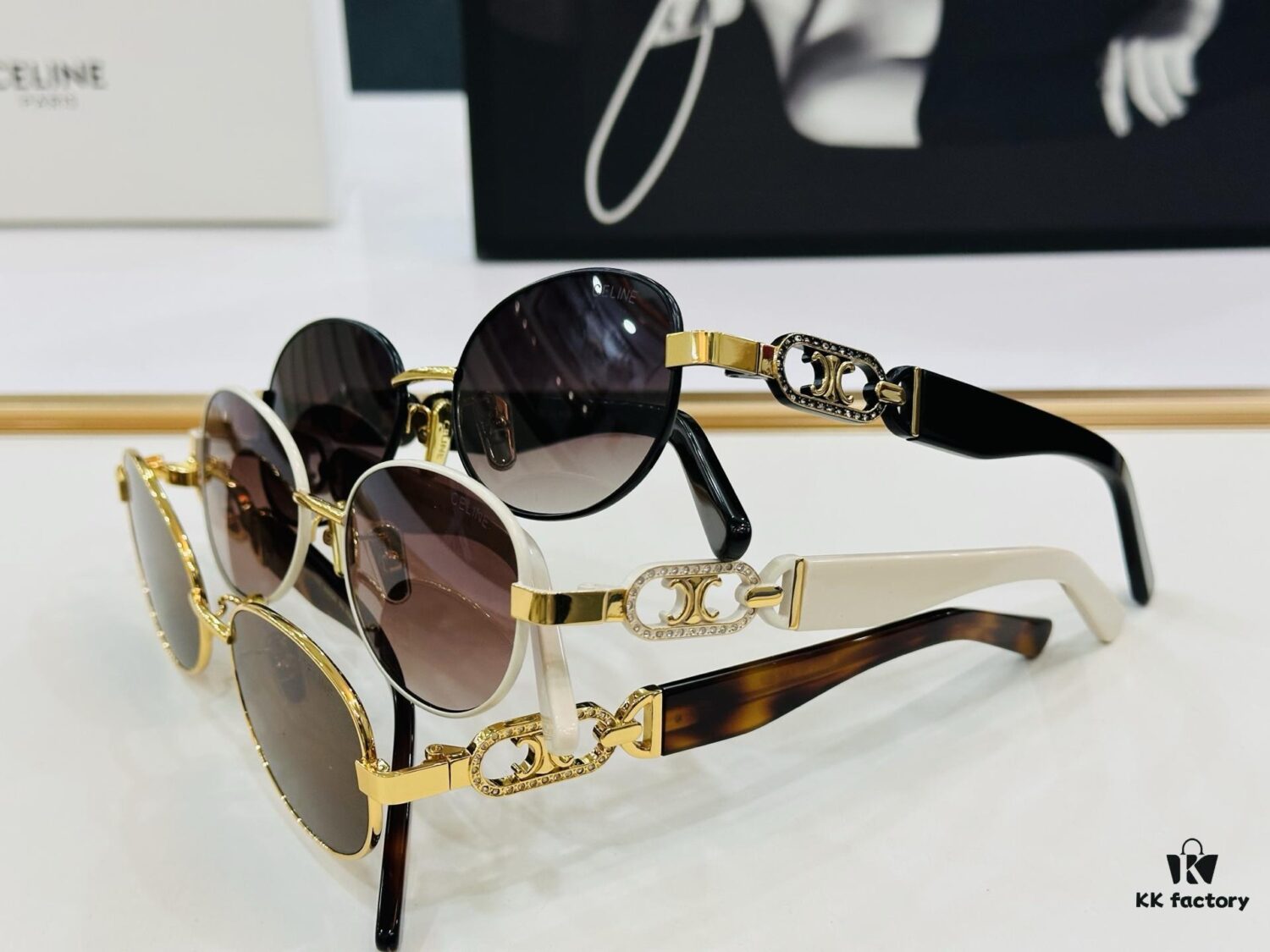 6931fa723a89a121ed54b5b8 CELINE CL40253 Size: 53×18-145, Consistently Popular Unisex Style with Excellent Shine and Premium Texture, Superior Craftsmanship, Sunglasses