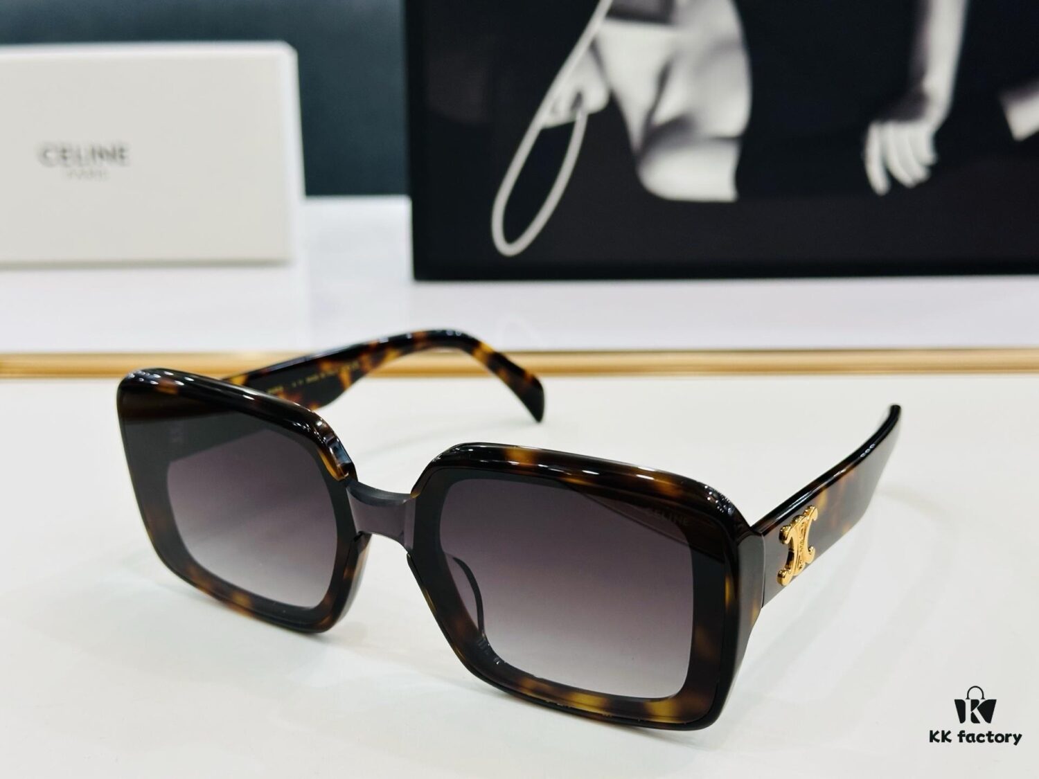 6931fa7a3a89a121ed54b620 CELINE CL42126U Sunglasses Size: 53□24-145