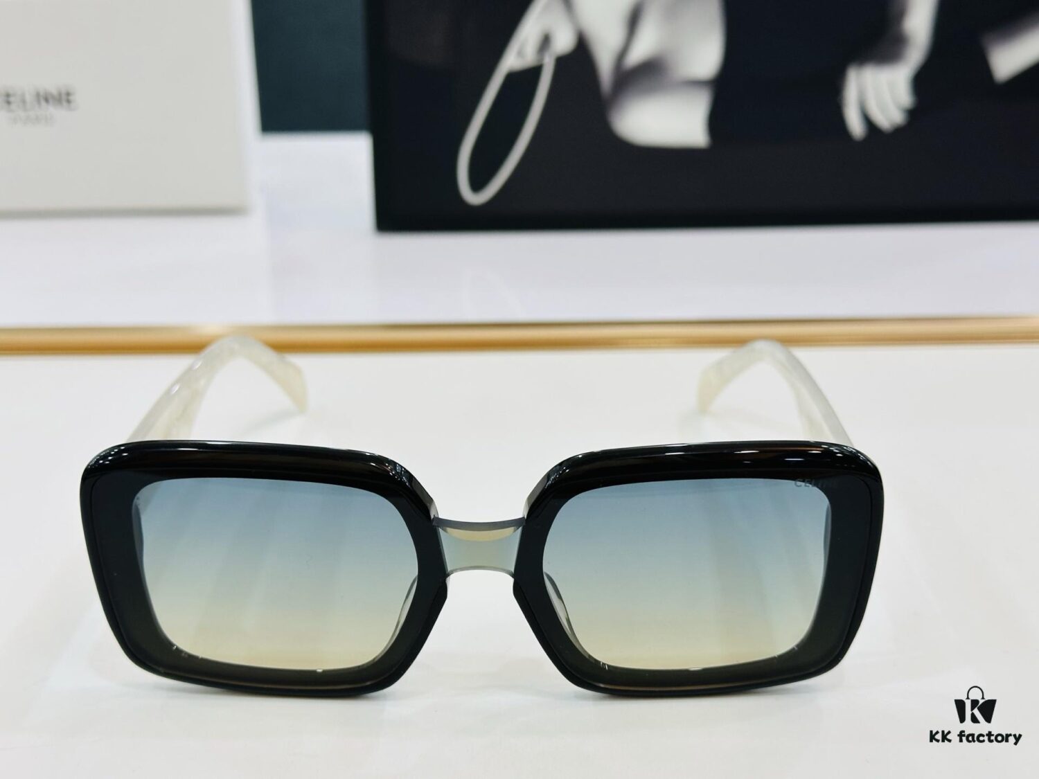 6931fa7a3a89a121ed54b623 CELINE CL42126U Sunglasses Size: 53□24-145