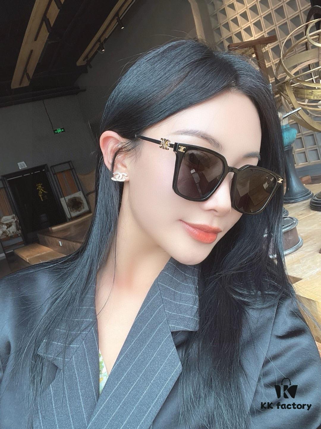 6931fa803a89a121ed54b672 CELINE Red Book Popular Metal-Decorated Logo Simple Frame Sunglasses 6 Colors