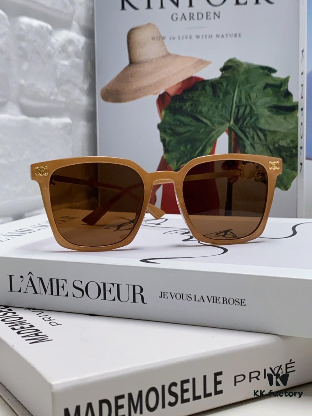 6931fa833a89a121ed54b69e CELINE Red Book Popular Metal-Decorated Logo Simple Frame Sunglasses 6 Colors