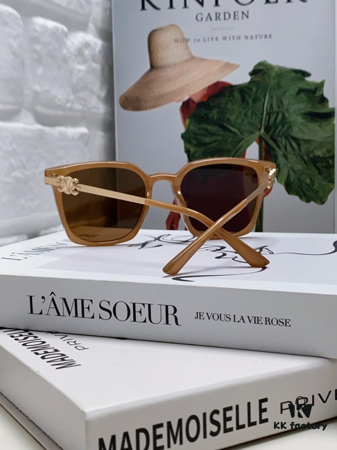6931fa833a89a121ed54b69f CELINE Red Book Popular Metal-Decorated Logo Simple Frame Sunglasses 6 Colors