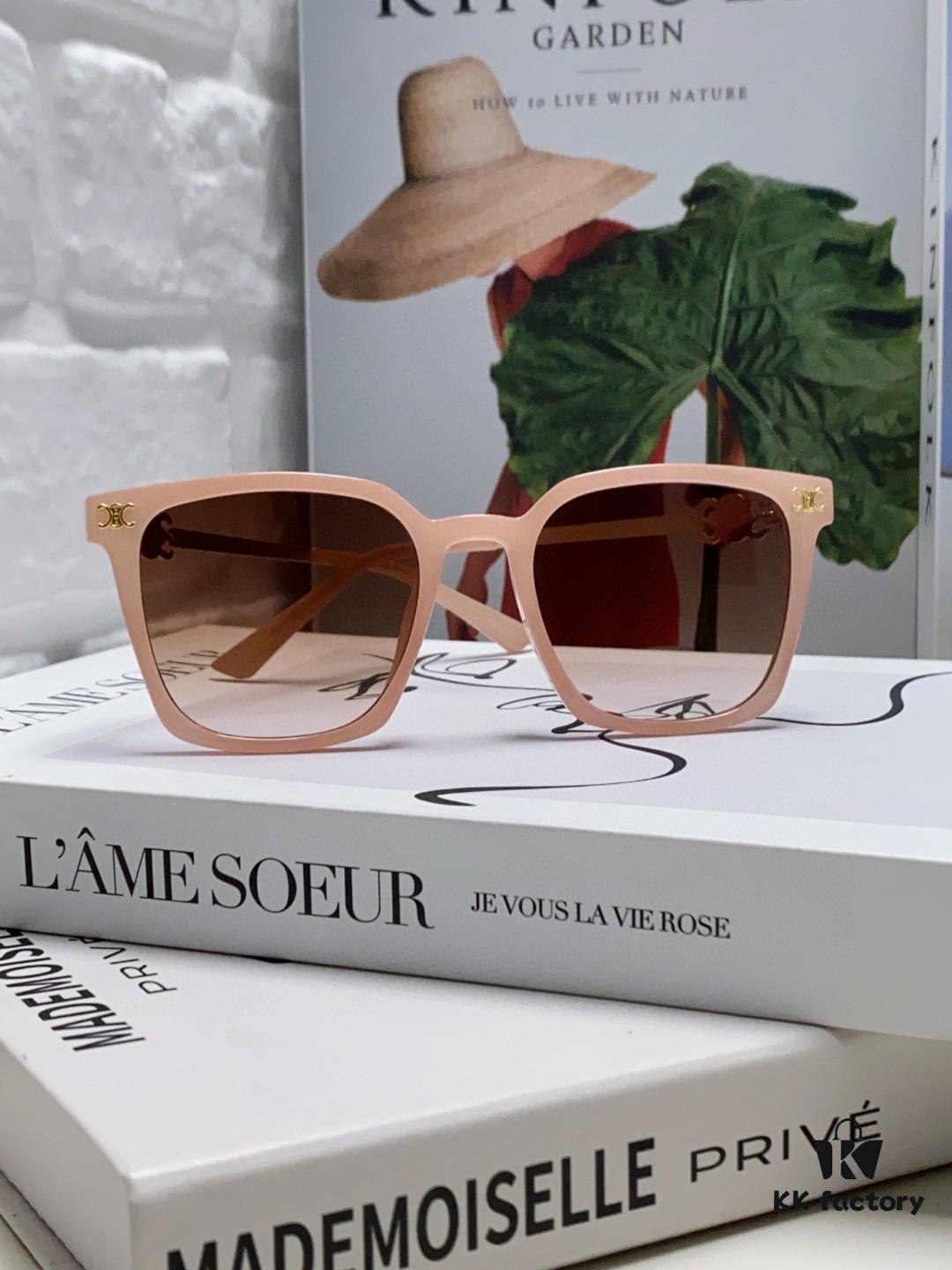 6931fa843a89a121ed54b6a9 CELINE Red Book Popular Metal-Decorated Logo Simple Frame Sunglasses 6 Colors