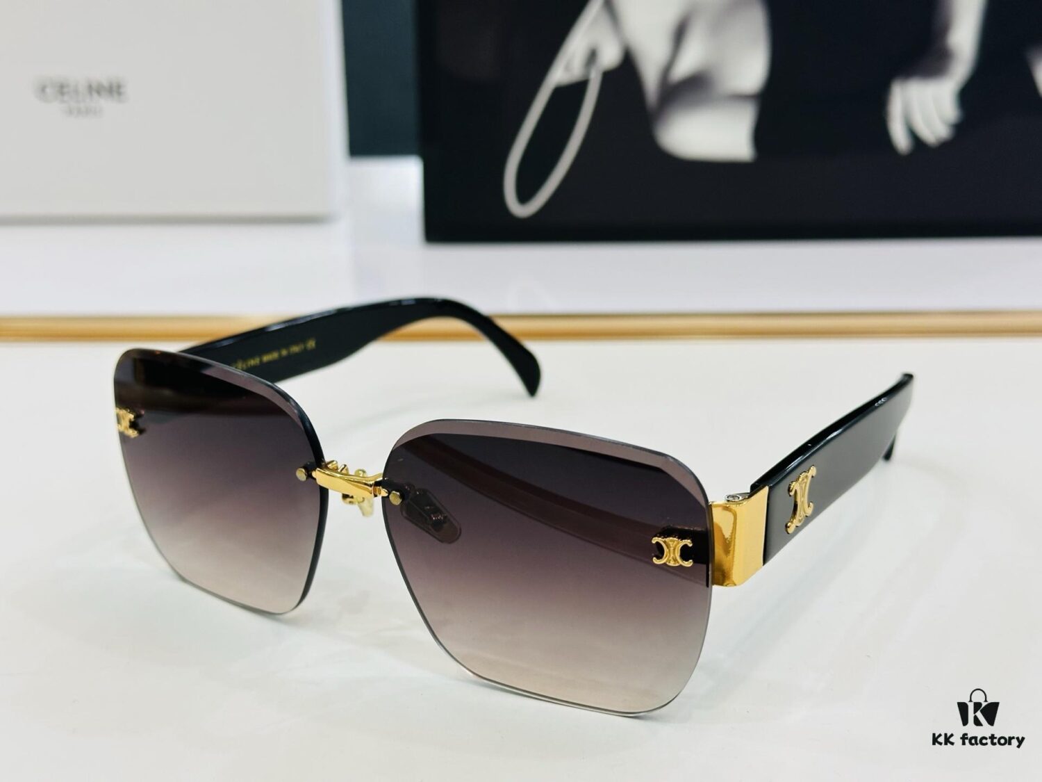 6931fa923a89a121ed54b769 CELINE CL8031 Size: 59×13-146 Classic Best-Selling Unisex Sunglasses with Excellent Luster and Premium Craftsmanship