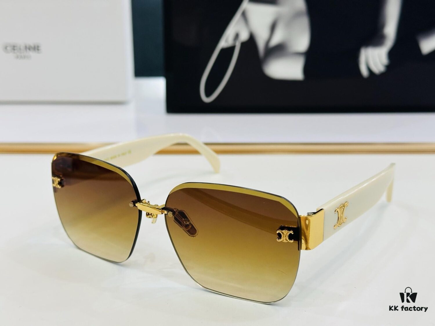 6931fa923a89a121ed54b76e CELINE CL8031 Size: 59×13-146 Classic Best-Selling Unisex Sunglasses with Excellent Luster and Premium Craftsmanship