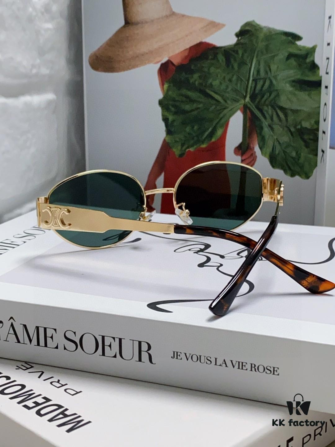 6931fa9c3a89a121ed54b7f2 Lisa's Same Celine Retro Round Frame Sunglasses, the 'Egg Superman' Style from Arc de Triomphe, Always Popular and Hard to Get