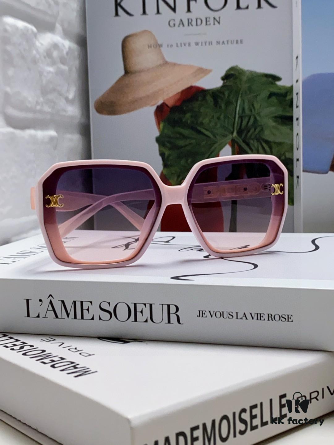 6931fa9f3a89a121ed54b81b CELINE Red Book Popular Metal Decorated Logo Simple Frame Stylish Sunglasses
