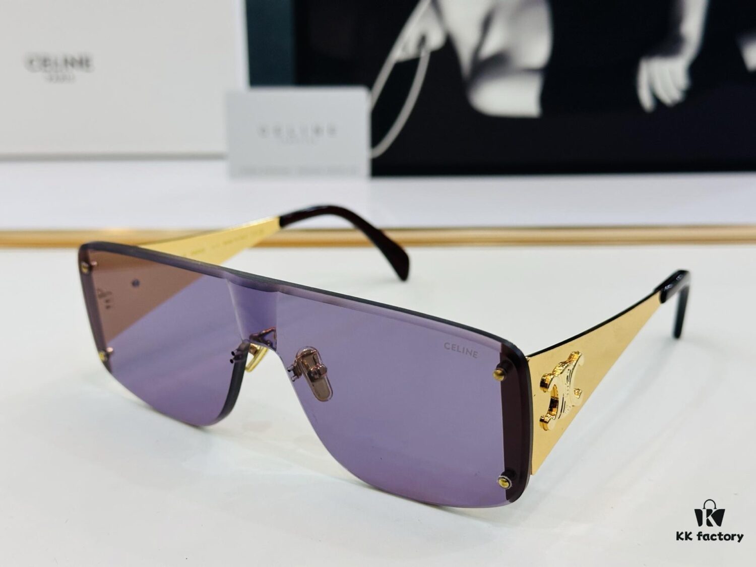 6931fab73a89a121ed54b8c6 CELINE CL42104U Size 145□0-148, Popular Unisex Style, European-American Fashion, High Gloss Finish, Premium Texture, XL Craftsmanship