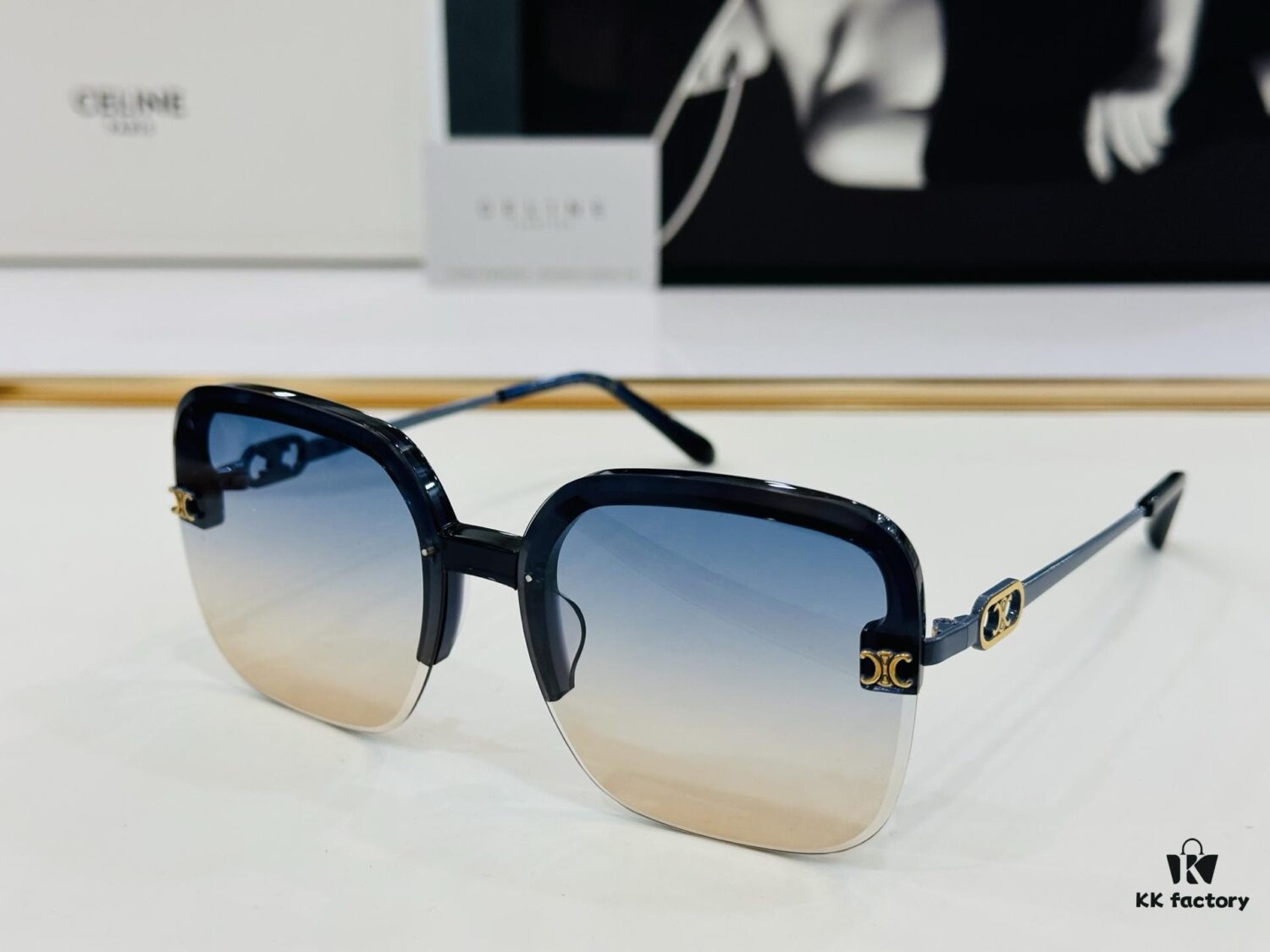 6931faba3a89a121ed54b8eb CELINE CL40251 Sunglasses, Size 60□14-145, Popular Unisex Style with Excellent Shine and Premium Texture, High-Quality Craftsmanship