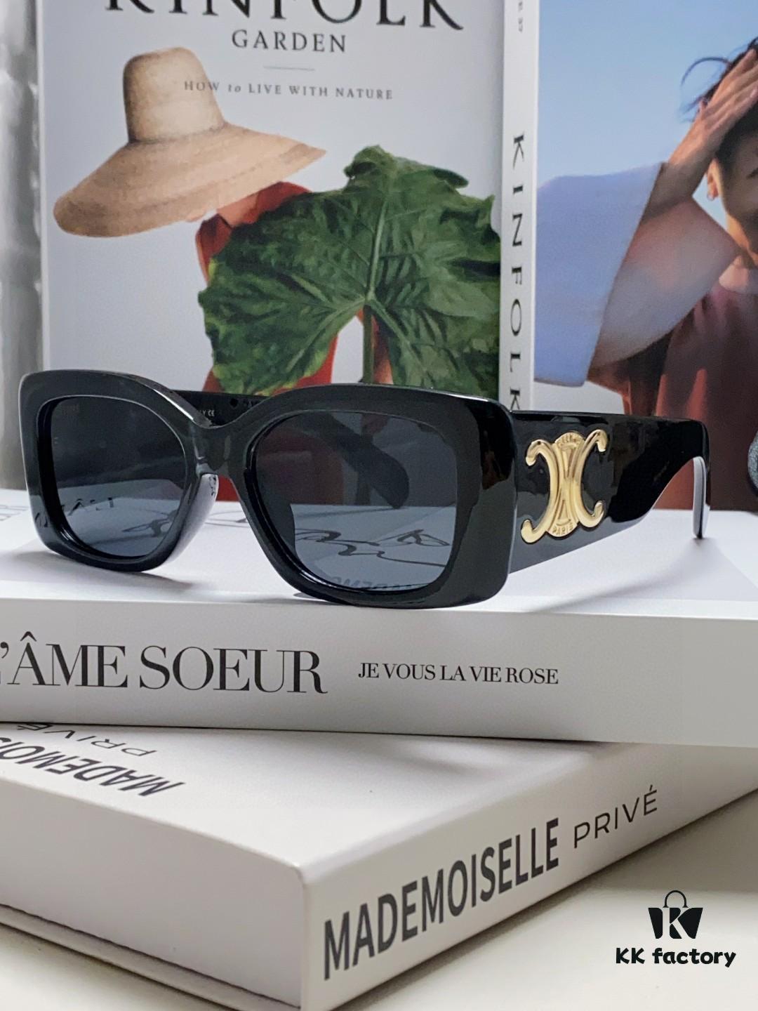 CELINE 2024 New Runway Official Same Style as Yang Mi, Versatile Oversized Square Archetype Sunglasses