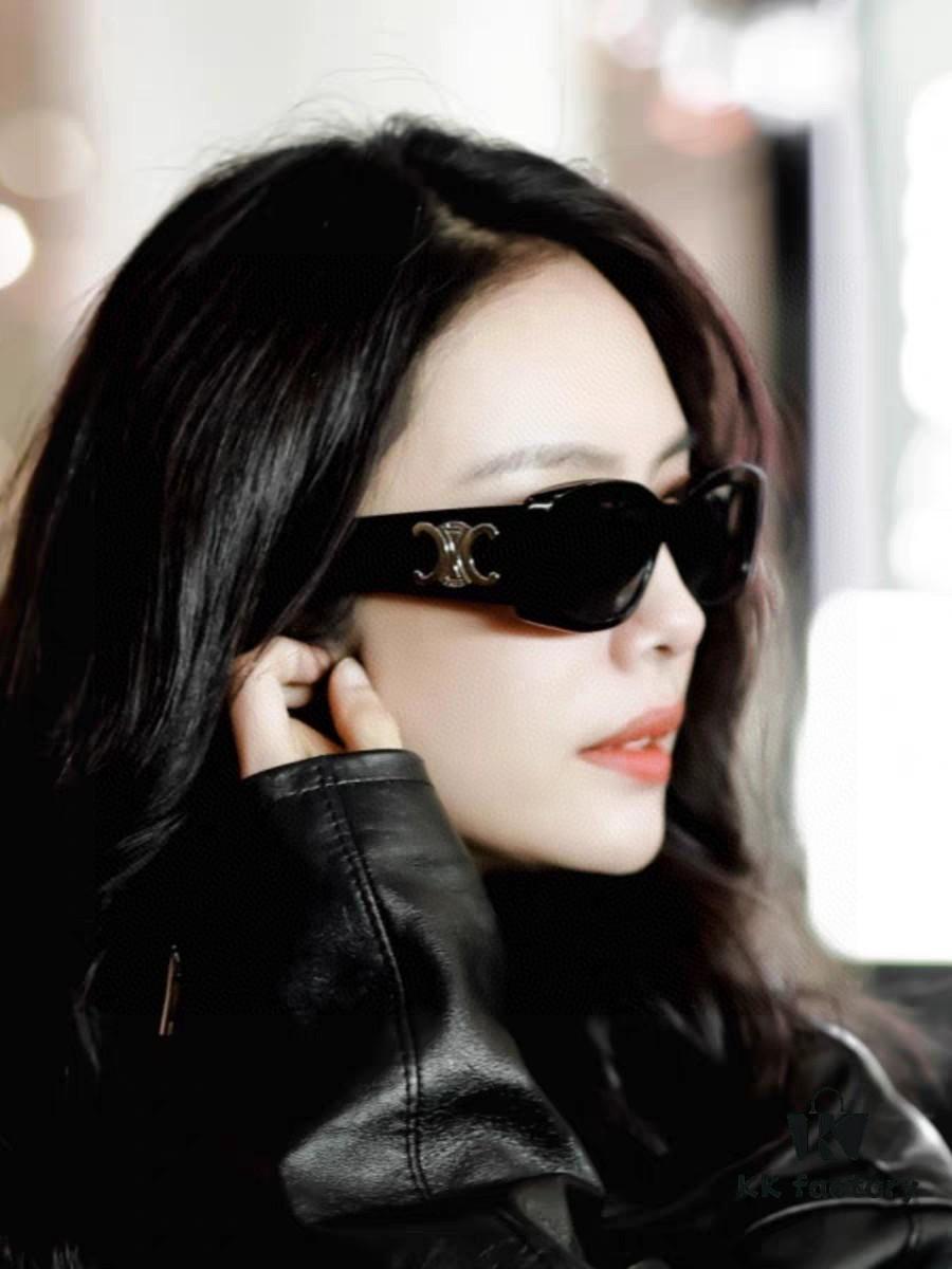 CELINE 2024 New Runway Collection Same Style as Official Show, Popular Square Oversized Archetype Sunglasses Worn by Yang Mi, Stylish and Versatile Women's Sun Glasses