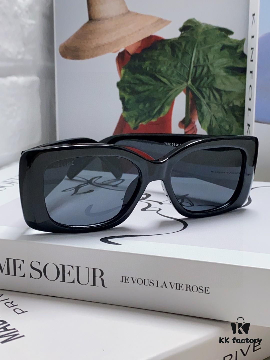 6931fae33a89a121ed54ba90 CELINE 2024 New Runway Collection Same Style as Official Show, Popular Square Oversized Archetype Sunglasses Worn by Yang Mi, Stylish and Versatile Women's Sun Glasses