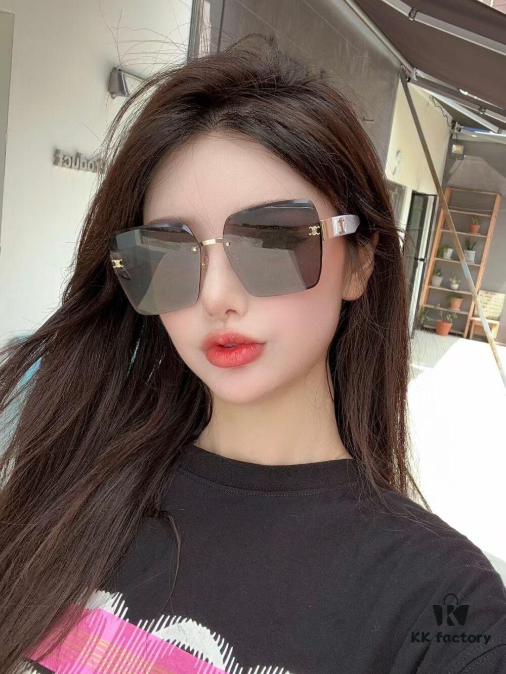 6931faef3a89a121ed54bb28 CELINE MODEL: CL40237U SIZE: 62□18-140 Sunglasses