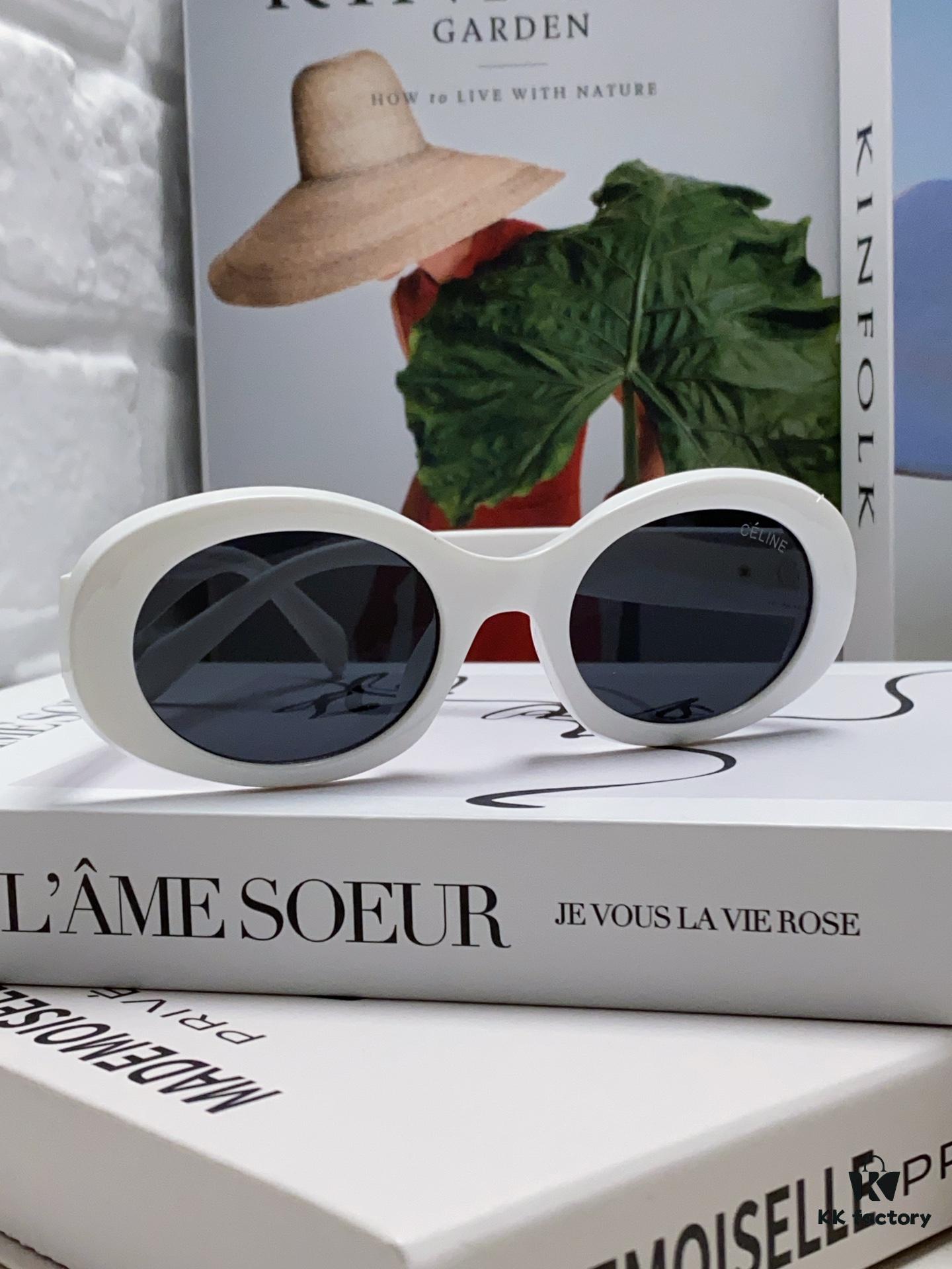 6931fb133a89a121ed54bd00 Celine CL40194 High-Replica Aviator Sunglasses Superstar Model