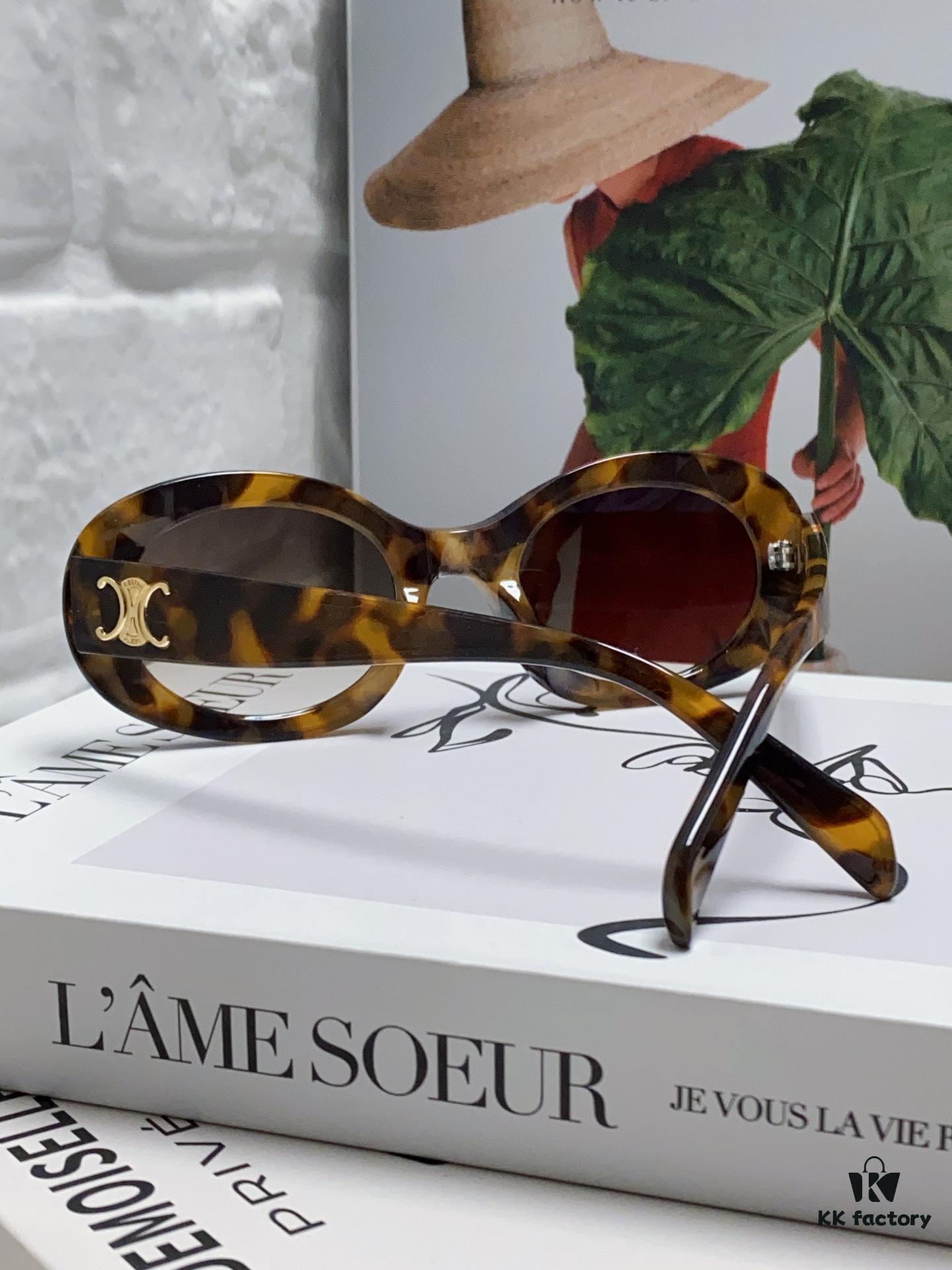 6931fb143a89a121ed54bd0a Celine CL40194 High-Replica Aviator Sunglasses Superstar Model
