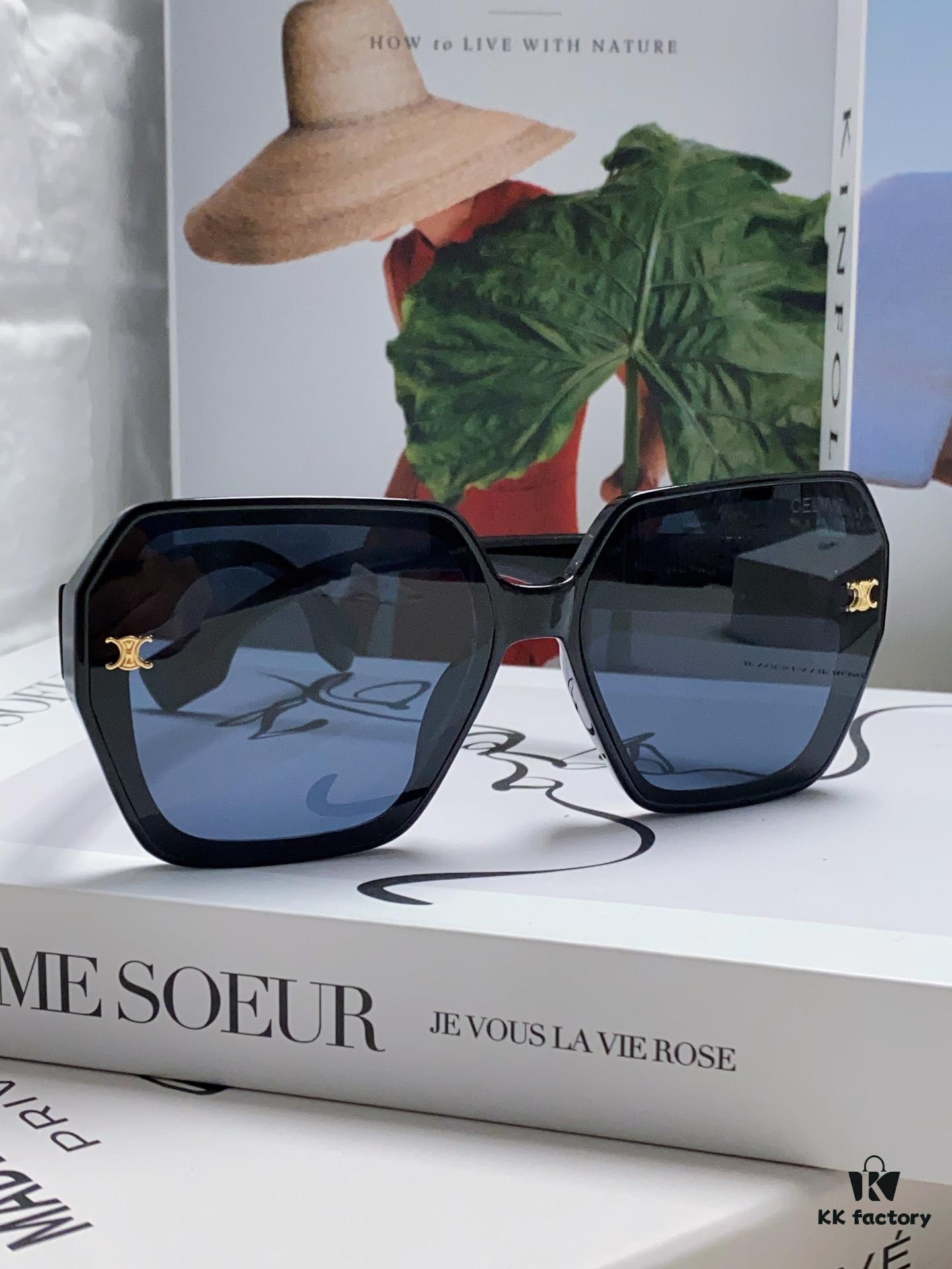 Celine 2024 New Arrival European and American Style Square Oversized Arch-Frame Sunglasses for Women, UV Protection Sun Glasses for Large Faces, Fashionable Outdoor Shades