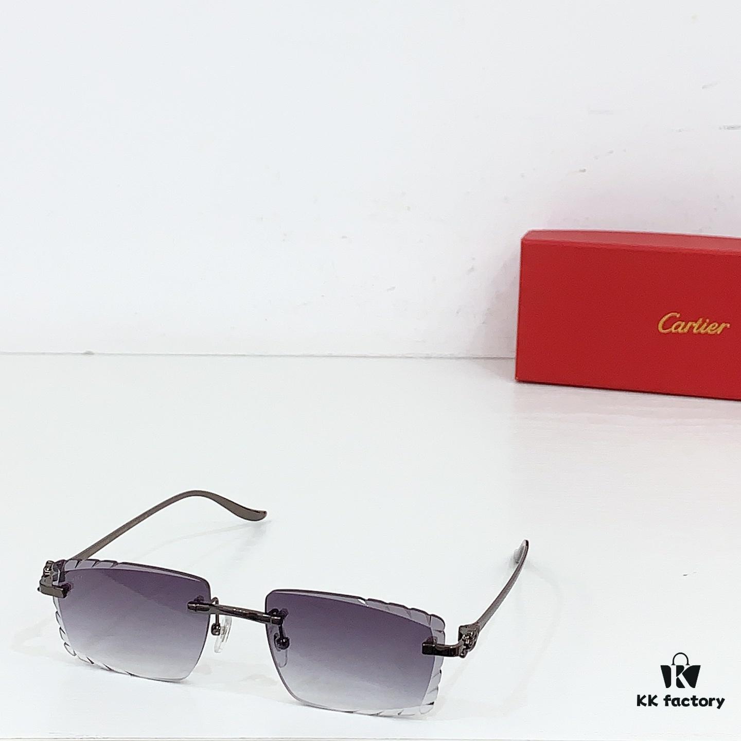 135 Cartier MOD: CT0682S Size: 56□18 137 Sunglasses