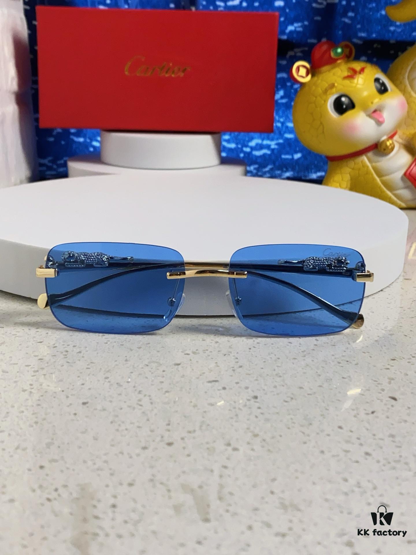 Cartier 2025 New Arrival Website One-to-One Minimalist Luxury Sunglasses with Iconic Leopard Logo on Temple