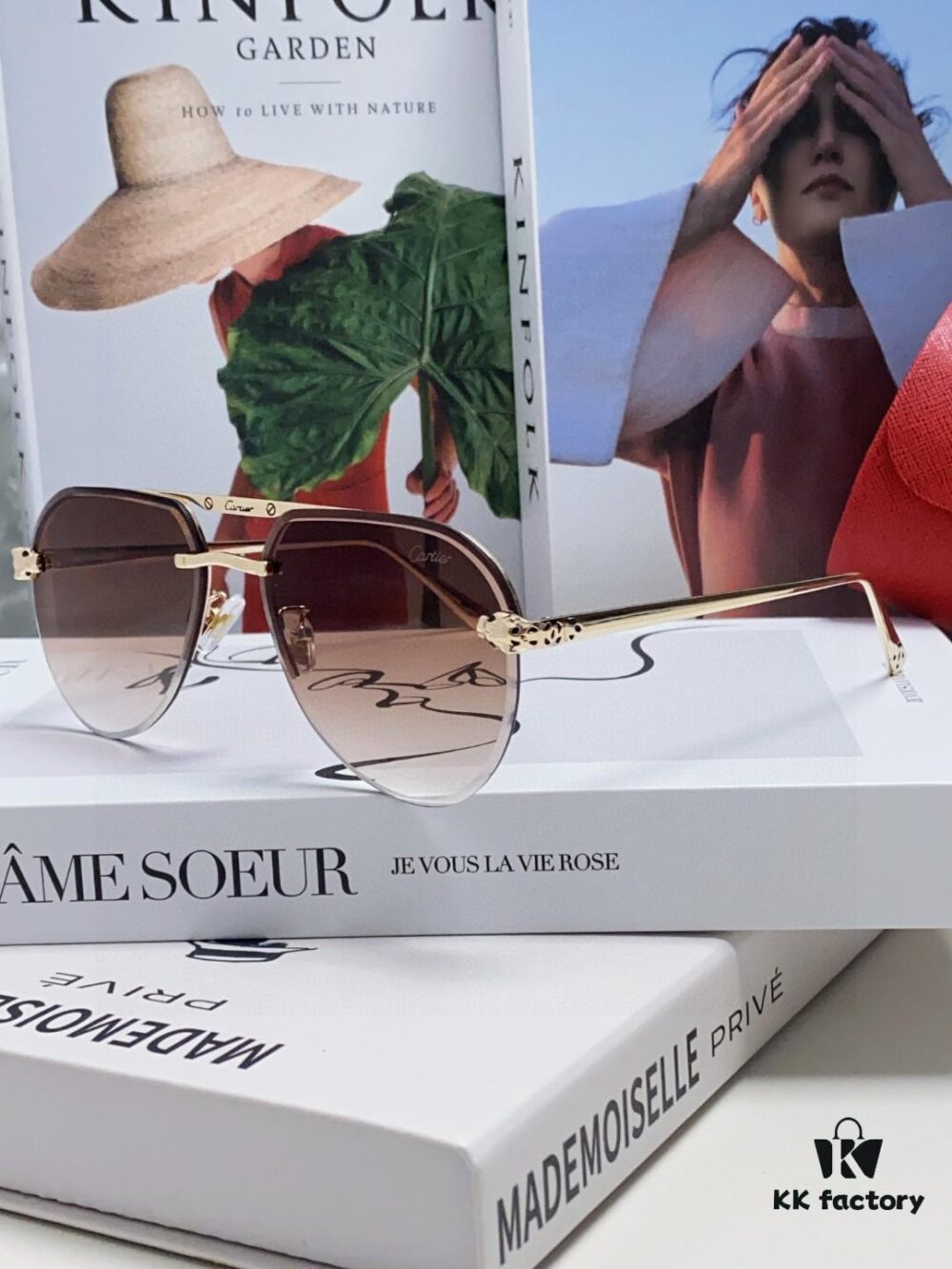 6931fb733a89a121ed54c1fc Cartier Unisex Round-Framed Sunglasses, Lightweight Metal Driving Sunglasses, Fashionable and Luxurious Design
