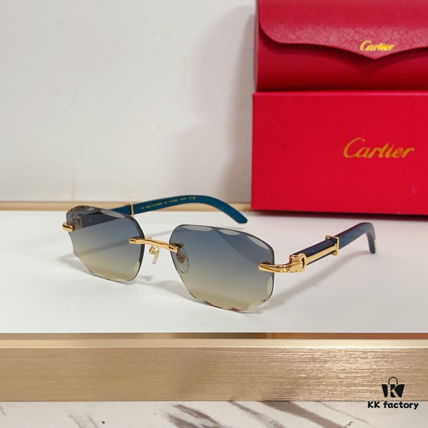 135 Cartier MOD: CT0606S Size: 59□17 142