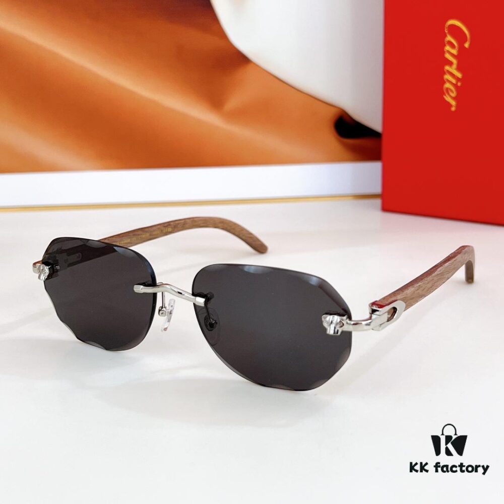 6931fb843a89a121ed54c2db 135 Cartier MOD: CT0610S SIZE: 59□17 143