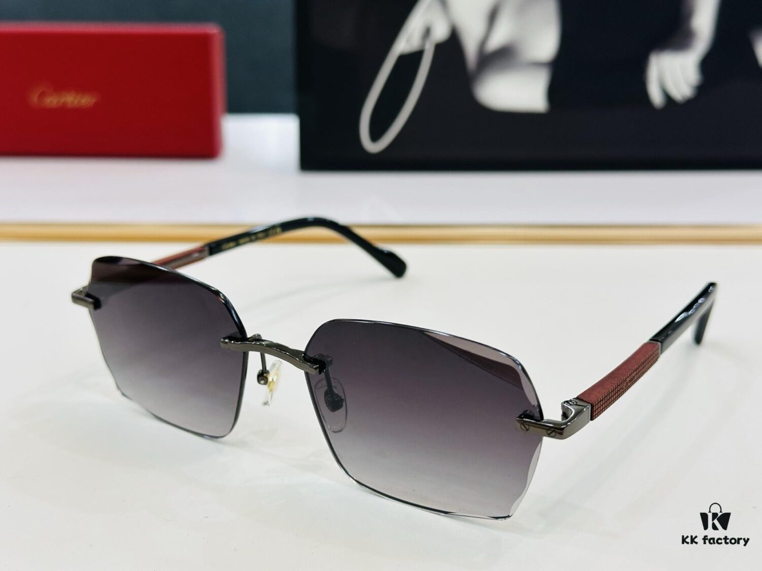 6931fb8a3a89a121ed54c32c New Arrival Cartier Model CT0483S Size 59-18-140 High-Quality Luxury Brand Iconic G-Type Driving Sunglasses