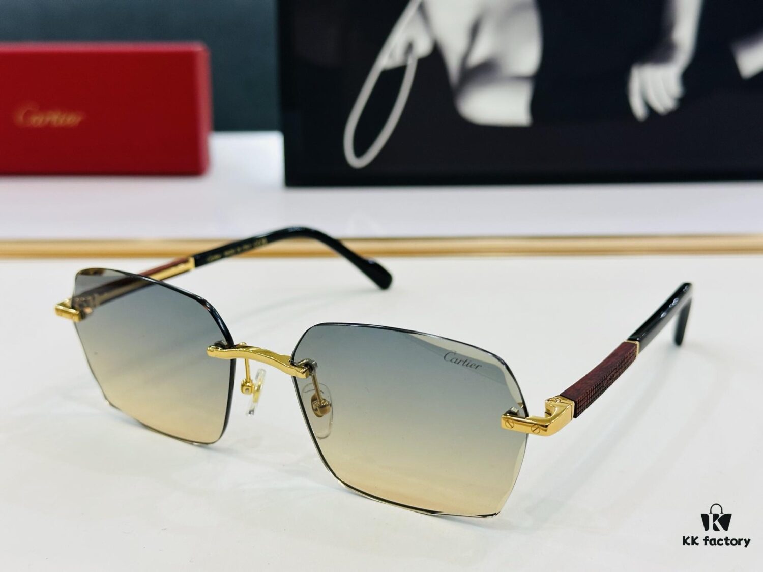 6931fb8a3a89a121ed54c32e New Arrival Cartier Model CT0483S Size 59-18-140 High-Quality Luxury Brand Iconic G-Type Driving Sunglasses