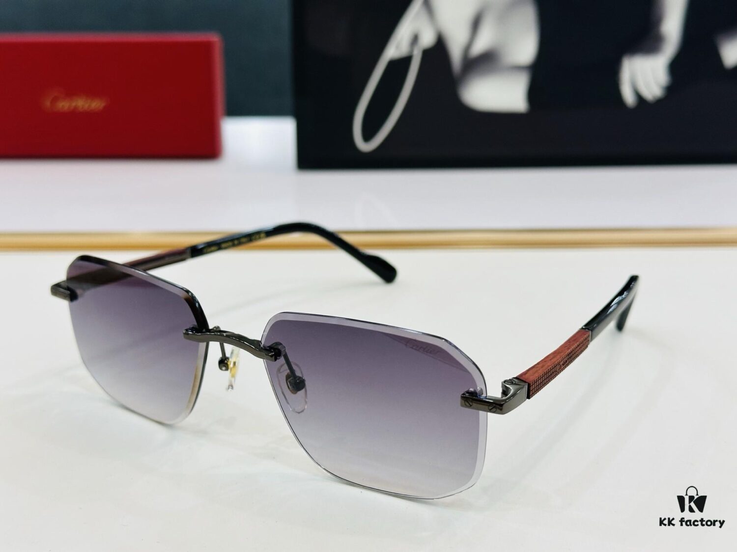 6931fb8b3a89a121ed54c33e New Arrival Cartier CA Model CT0481S Size 60-18-140 High Quality Brand Signature G Driving Sunglasses