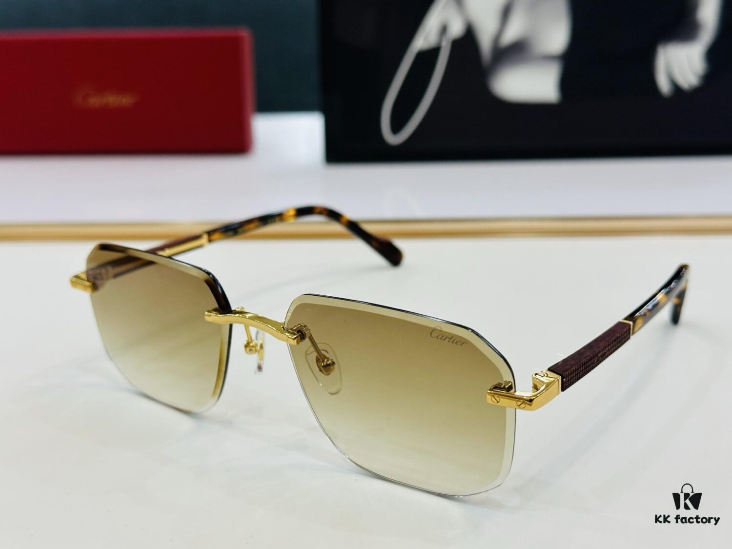 6931fb8b3a89a121ed54c341 New Arrival Cartier CA Model CT0481S Size 60-18-140 High Quality Brand Signature G Driving Sunglasses