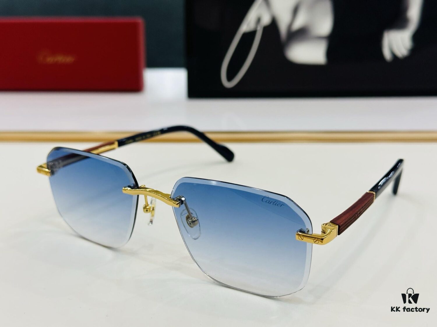 6931fb8b3a89a121ed54c342 New Arrival Cartier CA Model CT0481S Size 60-18-140 High Quality Brand Signature G Driving Sunglasses