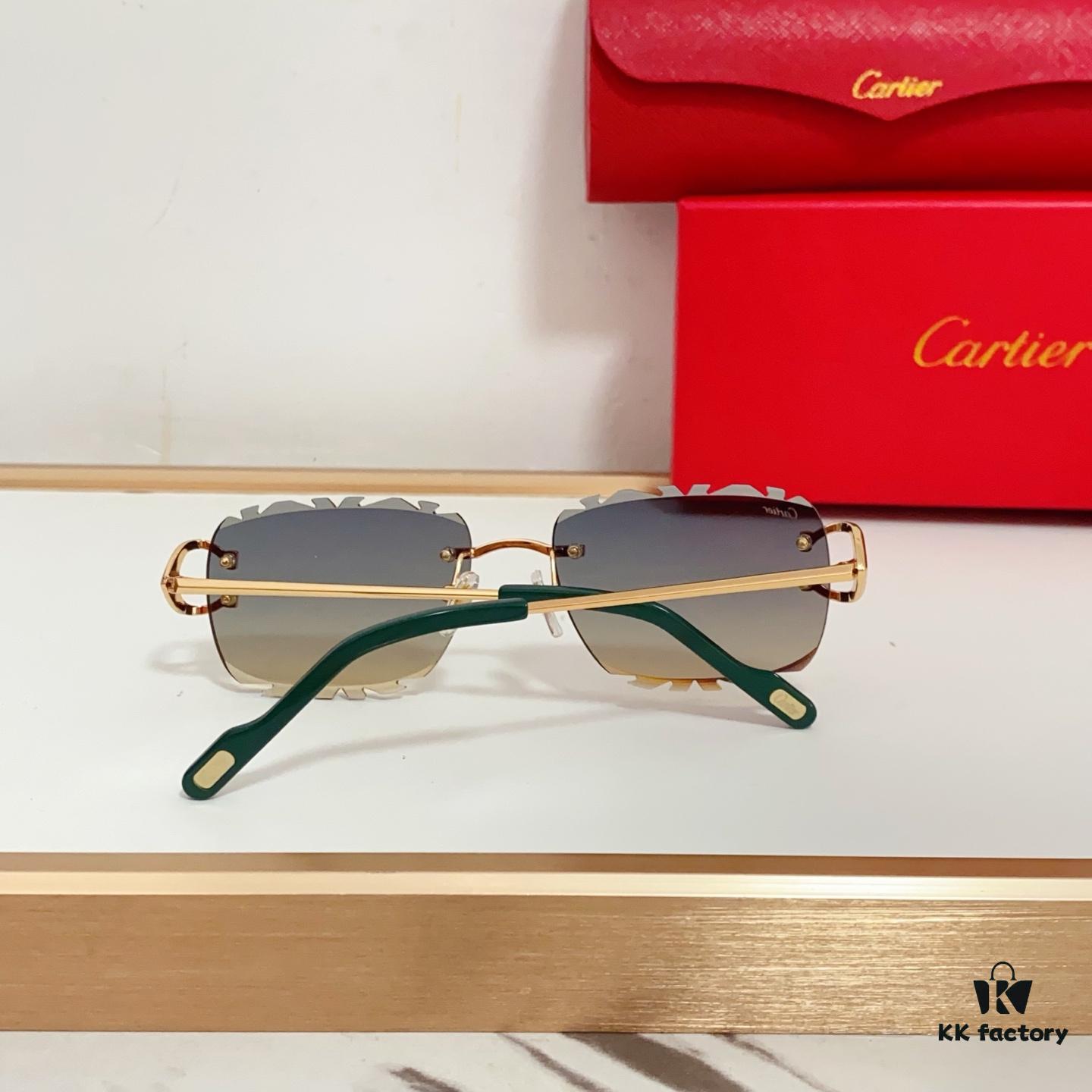 6931fb953a89a121ed54c3ba Cartier CT0595S Sunglasses - Photochromic Transition Lenses
