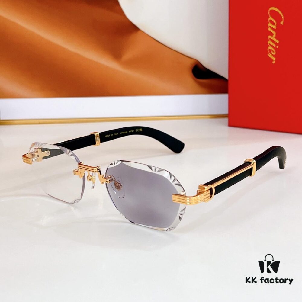 6931fb9a3a89a121ed54c406 135 Cartier MODEL: CT0533S SIZE: 58□20-145 Photochromic +30 Eyeglasses Sunglasses