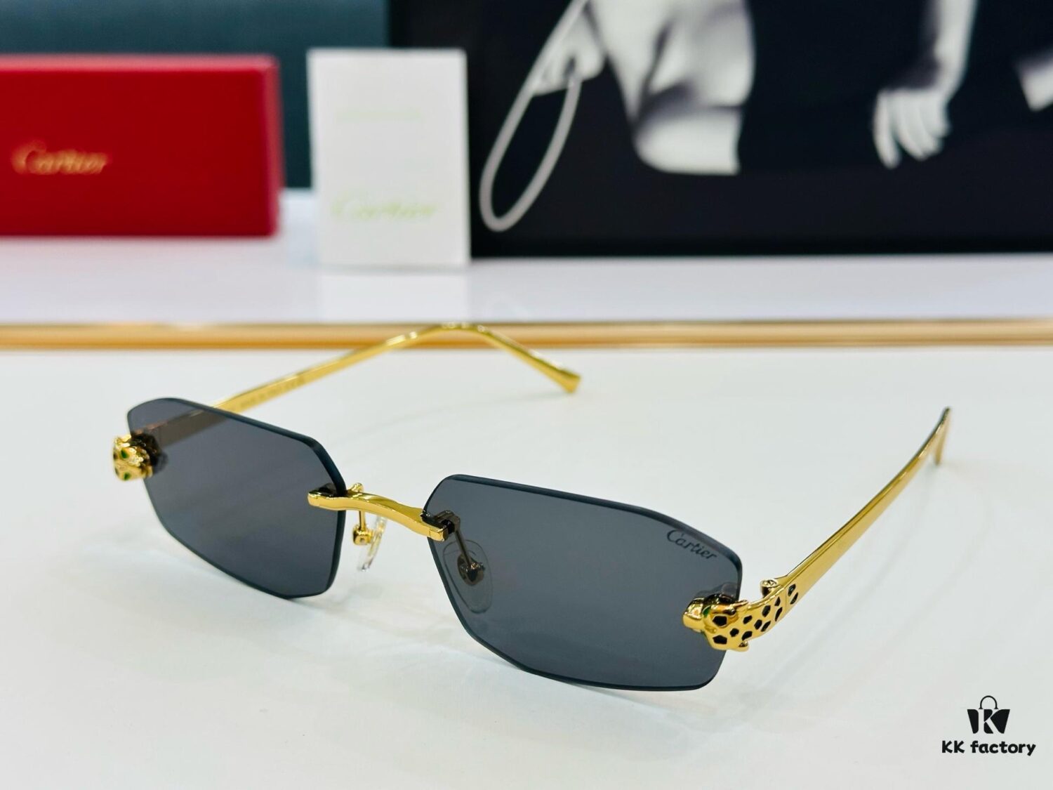 6931fbae3a89a121ed54c51d New Arrival Cartier CA Model CT0474S Size 58-18-140 High-Quality Brand Iconic Driving Sunglasses