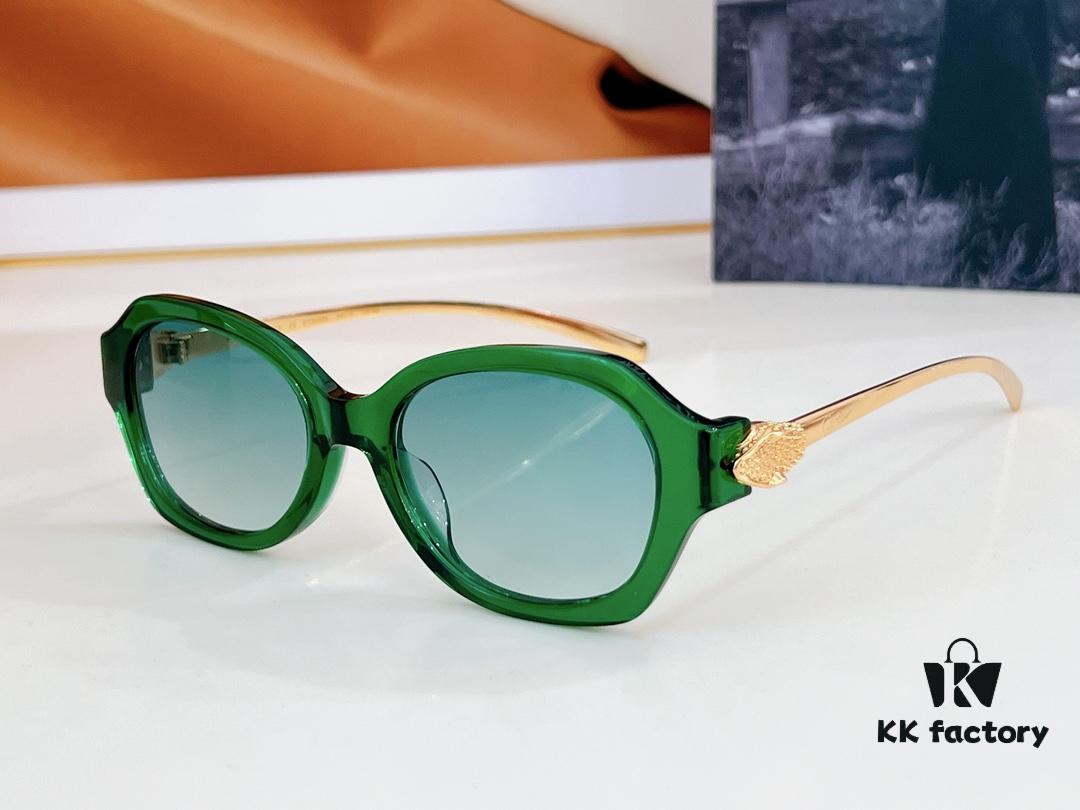 6931fbce3a89a121ed54c644 140 CARTIER MOD: CT0645 Size: 52-18-130 Sunglasses