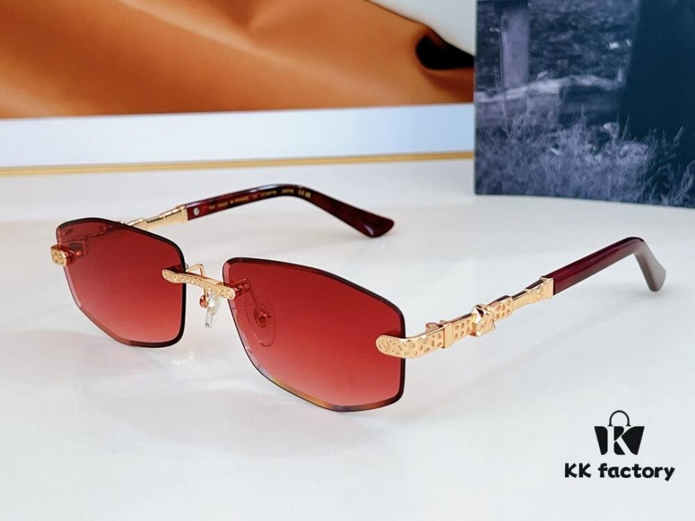 6931fbd03a89a121ed54c65c 140 CARTIER MOD: CT0617 Size: 62-12-145