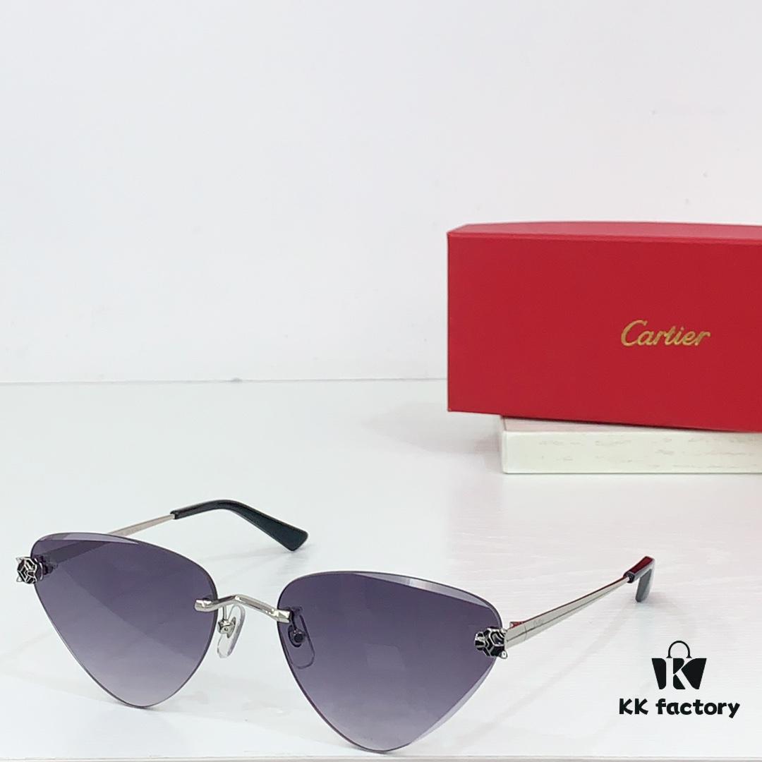 6931fbd33a89a121ed54c68e 160 Cartier Gold-Tone Plated PANTHÈRE DE CARTIER SUNGLASSES CT0399S Size: 62□15-145