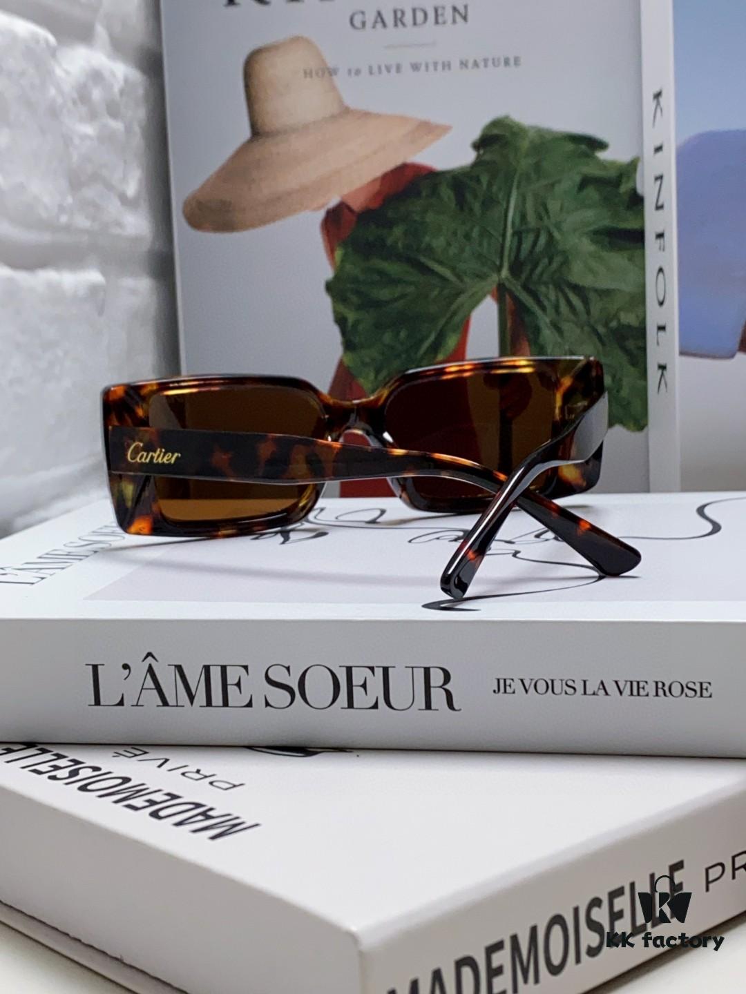 6931fc013a89a121ed54c8d2 Cartier Unisex Sunglasses, Timeless Leopard Logo Design, Simple and Elegant Frame, Universal Fit for All Face Shapes