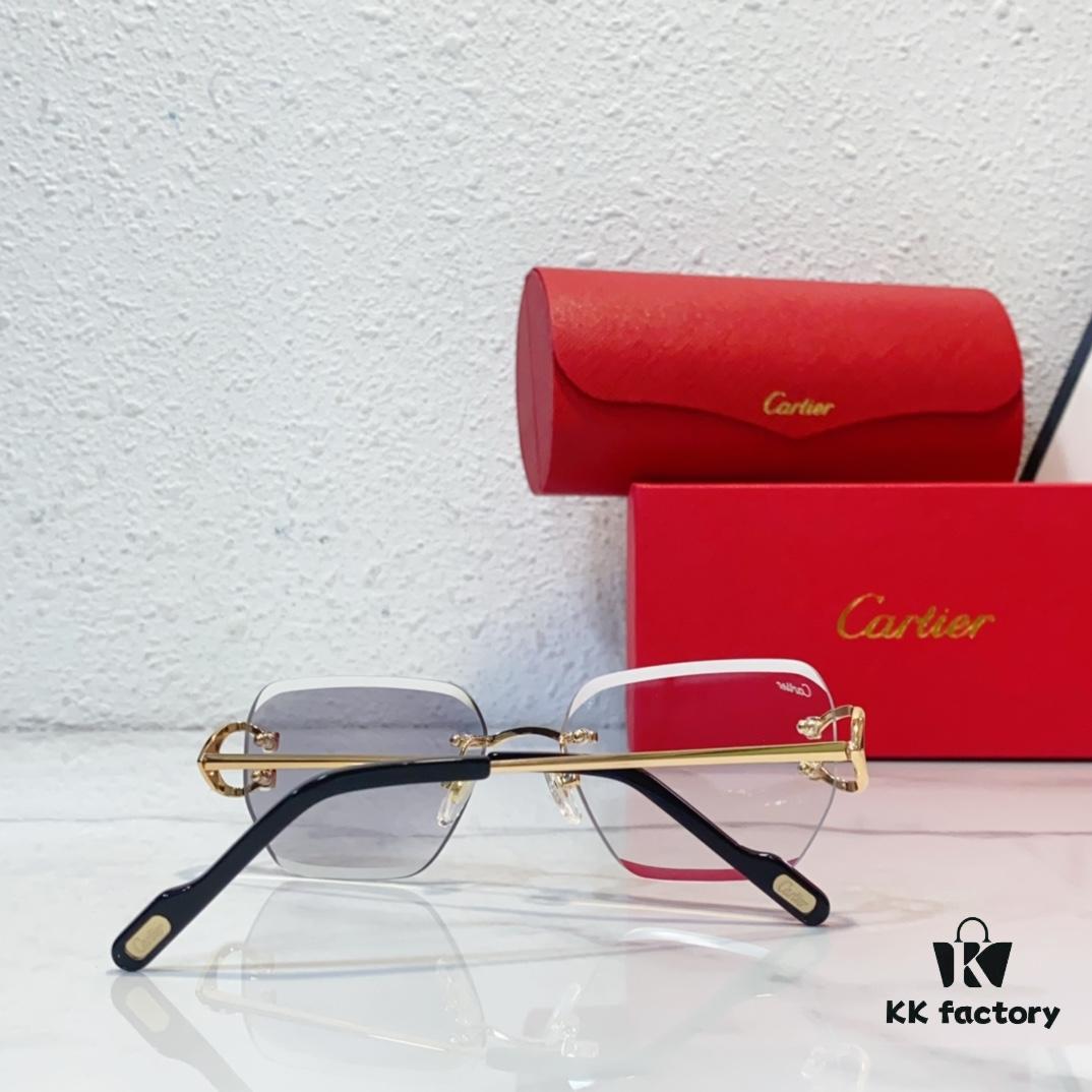 6931fc093a89a121ed54c94c Cartier CT0433S Sunglasses, Size 145, Gradient 140, Photochromic 170