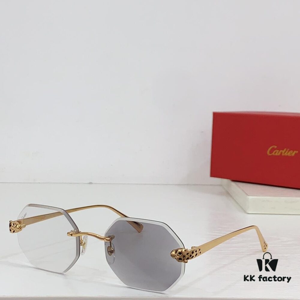 6931fc3b3a89a121ed54cbf1 Cartier MOD: CT0585S Size: 56□14-143 Photochromic Lens Eyewear Sunglasses