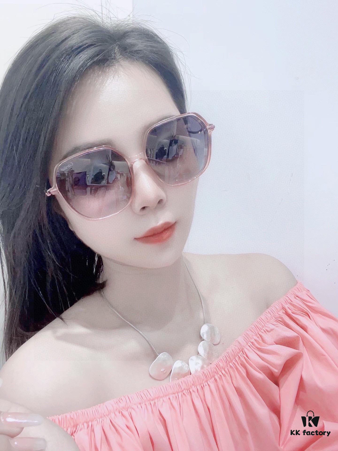 6931fc403a89a121ed54cc31 New Cartier Women's Oversized Sunglasses with PC Frame and Temples; Imported Polaroid HD Polarized Lenses